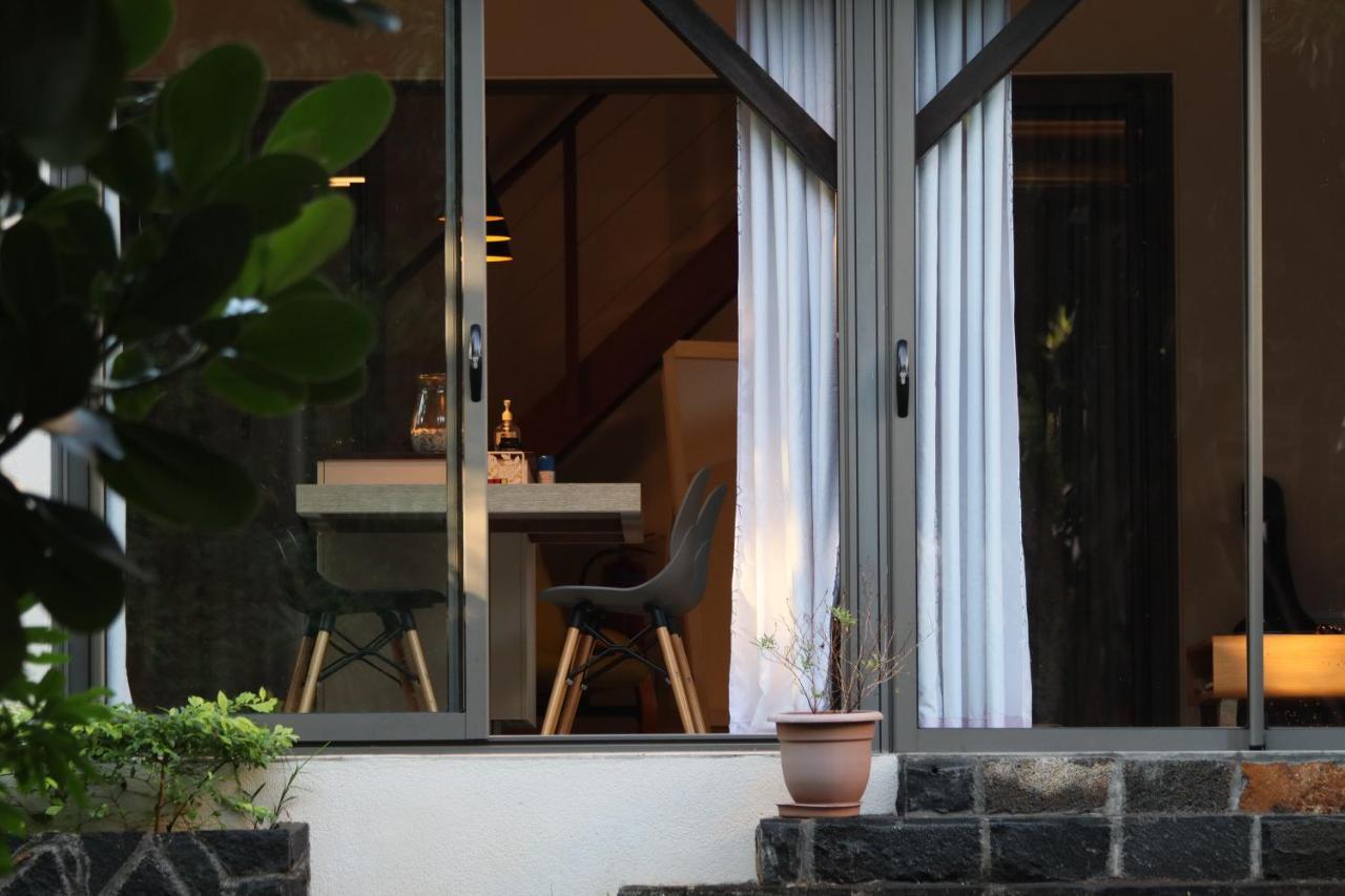 Luxury Cosy Guesthouse Pamplemousses Village Exterior foto
